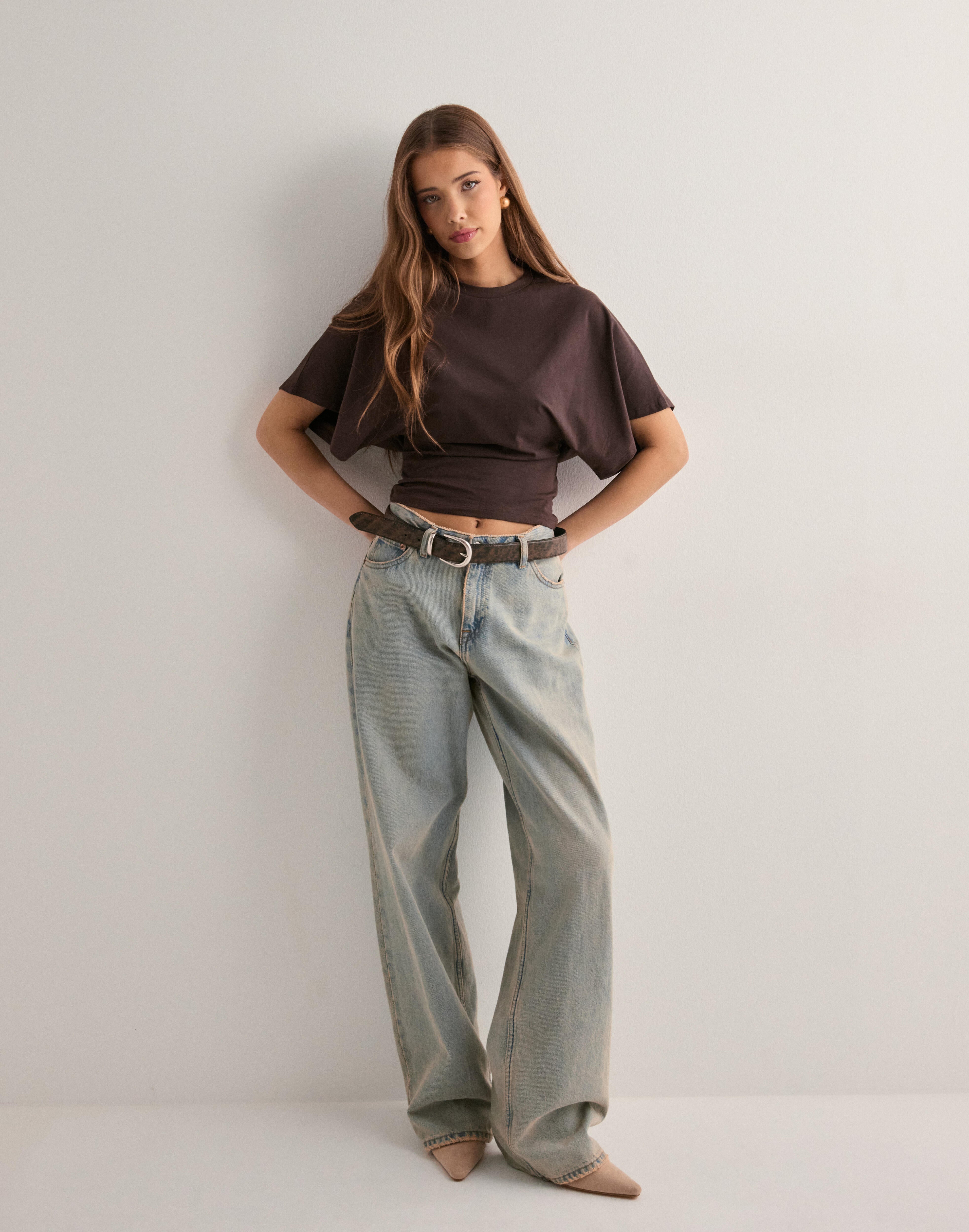 Erica Haut Elegant – Chic Cut and Comfortable Design for All Occasions