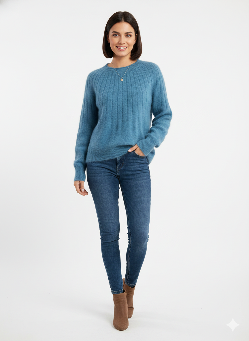 Aria Winter Cashmere Sweater – Warm Pullover, Elegant Cut & Daily Comfort