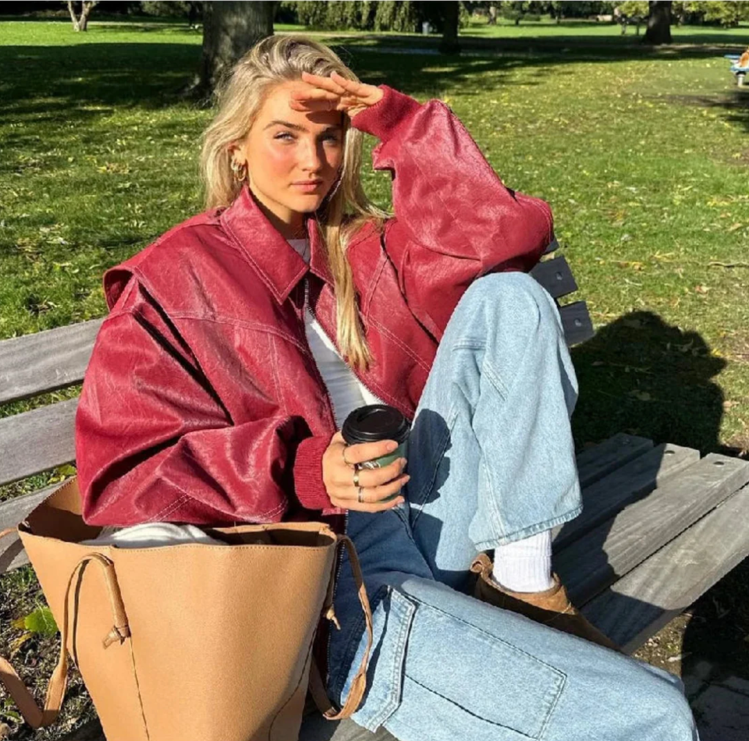 Zara Women's Red Oversize Leather Jacket – Modern Elegant & Comfortable Blouson